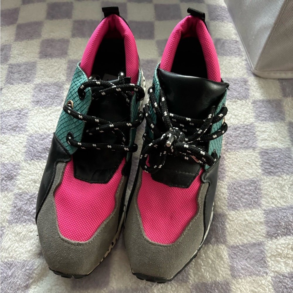 Steve Madden platform sneakers